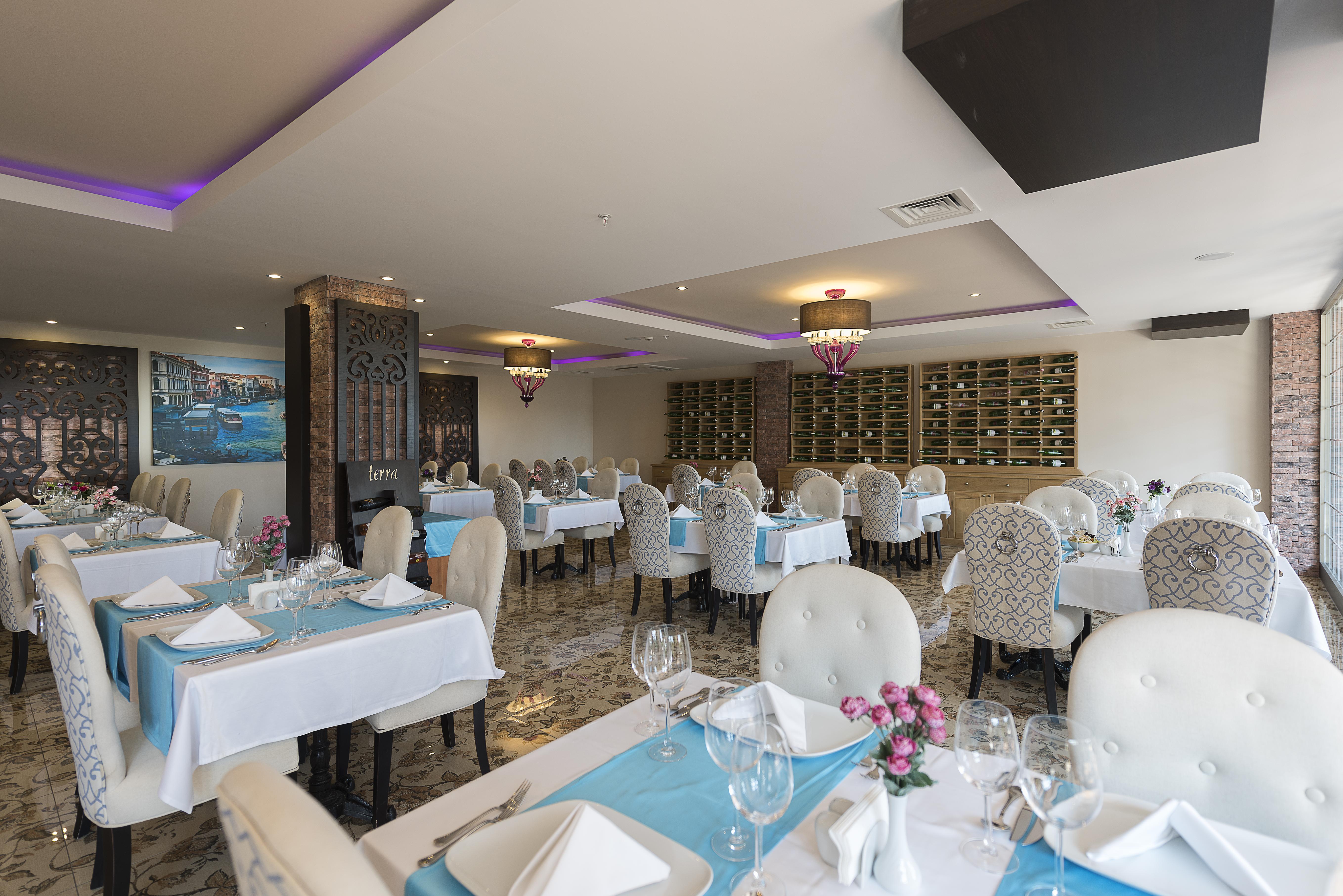 Quattro Beach Spa & Resort 코나키 외부 사진