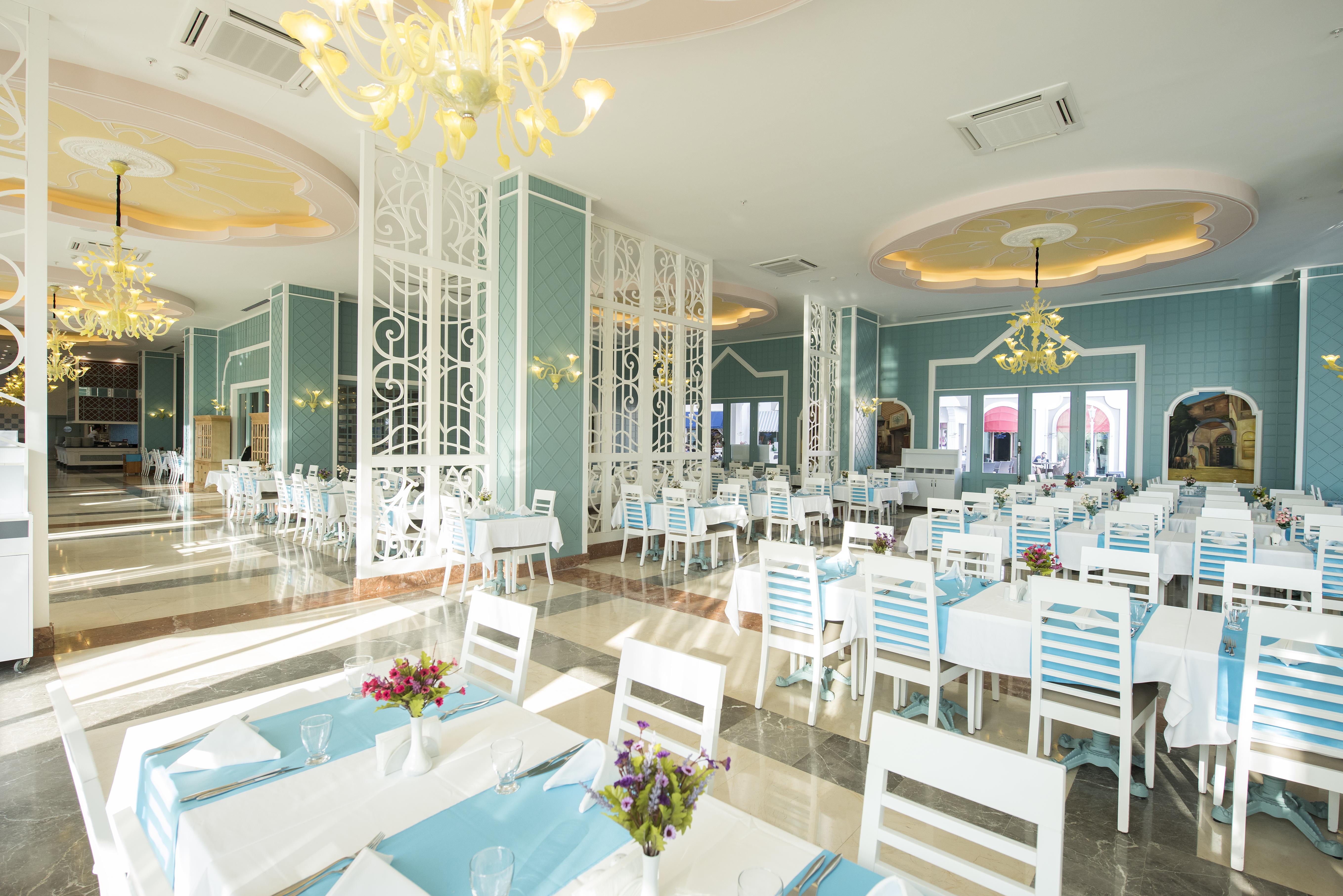Quattro Beach Spa & Resort 코나키 외부 사진
