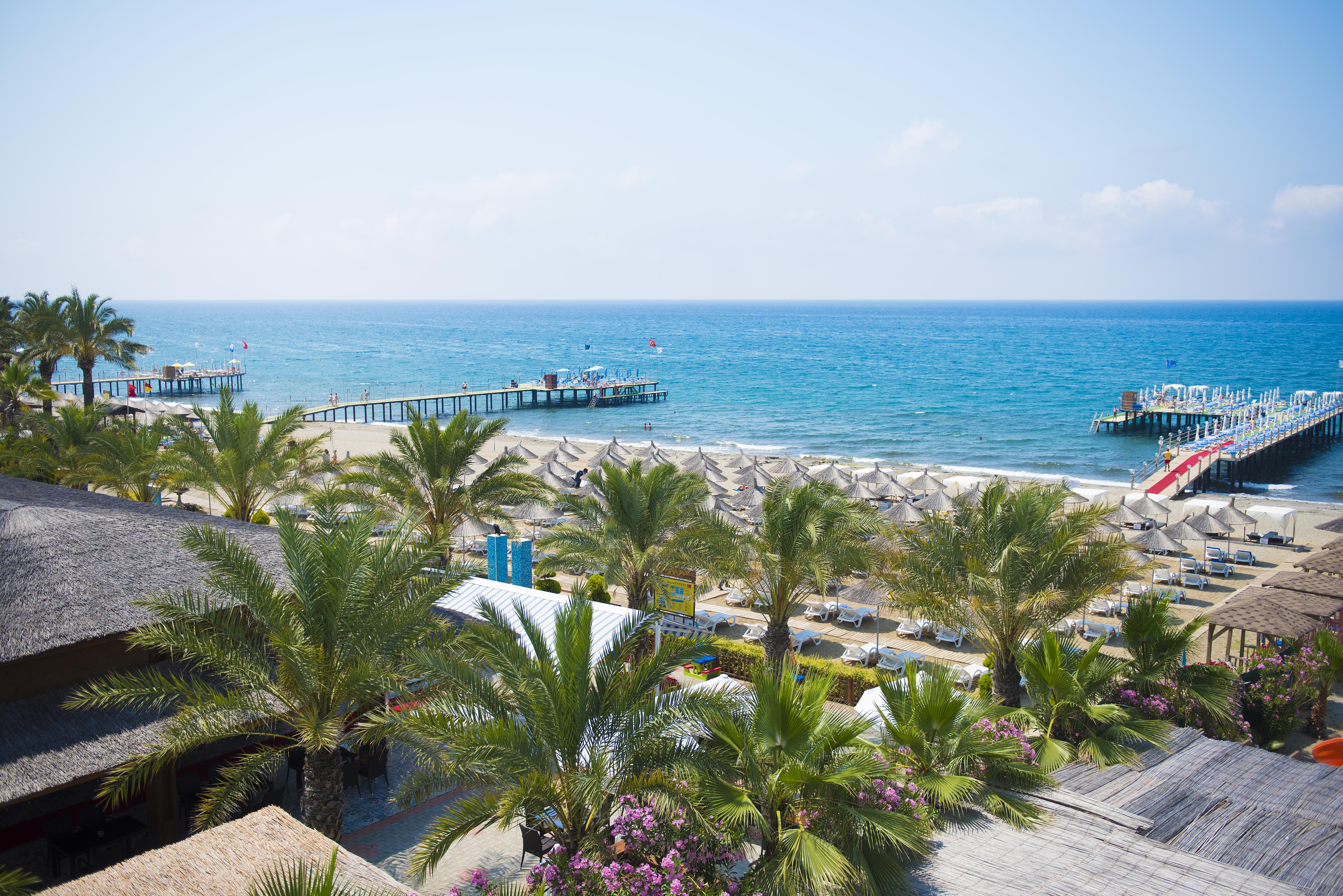 Quattro Beach Spa & Resort 코나키 외부 사진